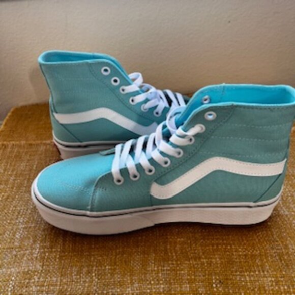 NEW Vans Filmore Hi Tapere Canvas Aqua Sky Lace Up Sneakers Women’s Shoes 9.5 - Picture 6 of 9